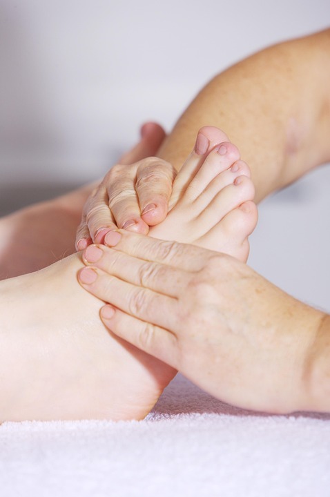 Discover the Healing Benefits of Acupressure for Natural Pain Relief